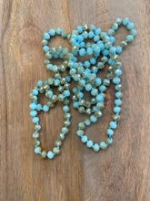 Load image into Gallery viewer, Turquoise and Silver Iridescent Crystal Bead Necklace